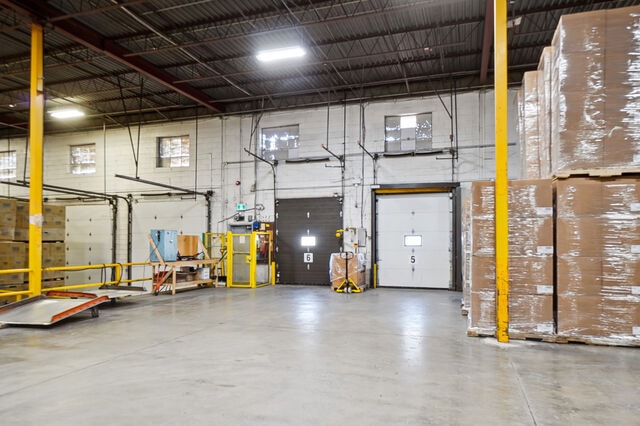 1480-1550 Rte Transcanadienne, Dorval, QC à louer - Photo intérieure – Image 2 sur 7