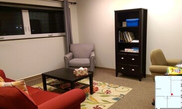 210-230 Collingwood Dr, Ann Arbor, MI à louer Photo intérieure– Image 2 sur 3