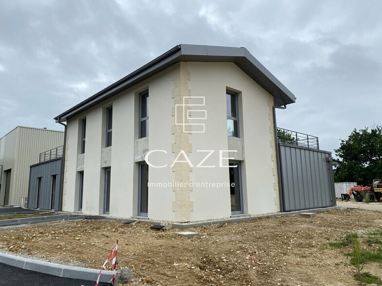Bureau dans Artigues Pres Bordeaux à vendre - Photo de l’immeuble – Image 1 sur 6