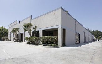 Plus de détails pour 16735-16745 Saticoy St, Van Nuys, CA - Industriel/Logistique à louer