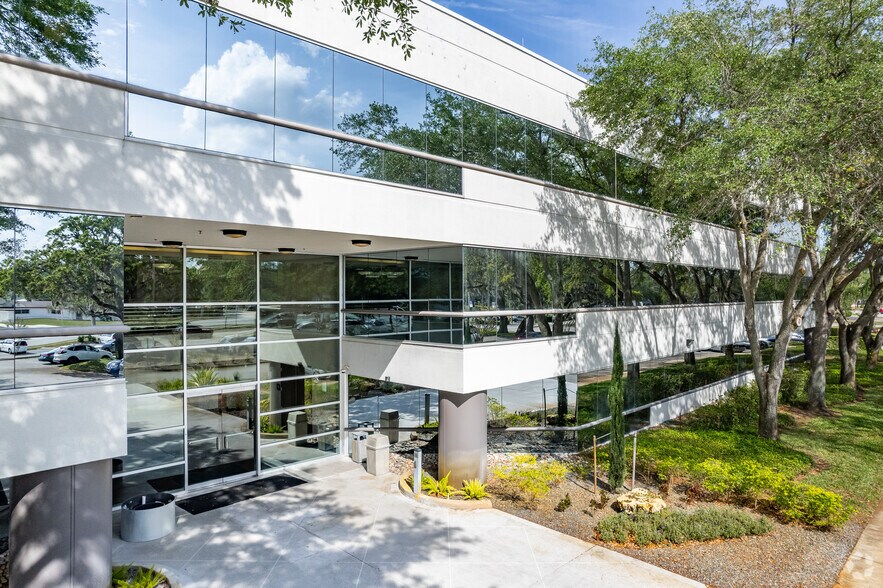 280 Wekiva Springs Rd, Longwood, FL à vendre - Photo principale – Image 1 sur 7