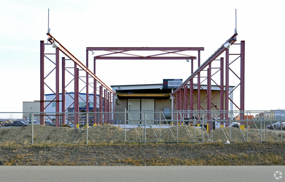 2201 8th St, Nisku, AB à louer - Photo de l’immeuble – Image 2 sur 6