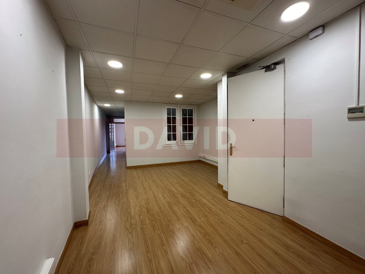 Bureau dans Barcelone, Barcelona à louer Photo intérieure– Image 1 sur 11