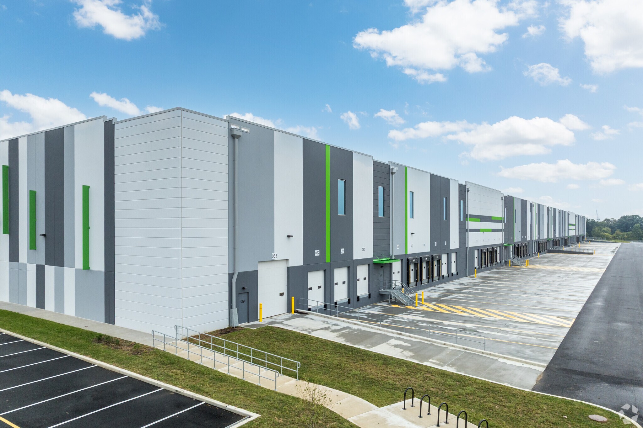 333 Naamans Rd, Claymont, DE à vendre Photo principale– Image 1 sur 5