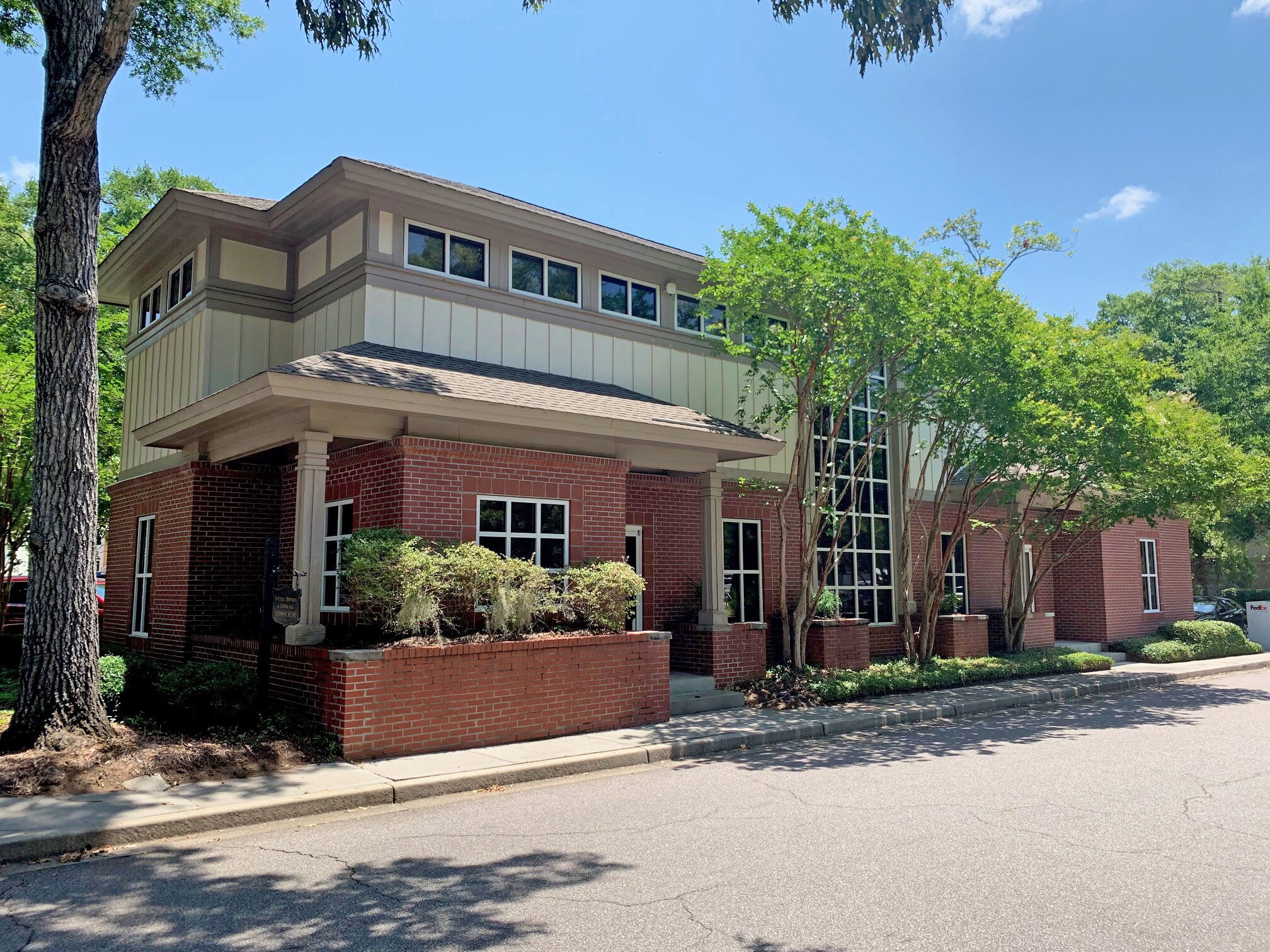 1037 Chuck Dawley Blvd, Mount Pleasant, SC à louer Photo de l’immeuble– Image 1 sur 43