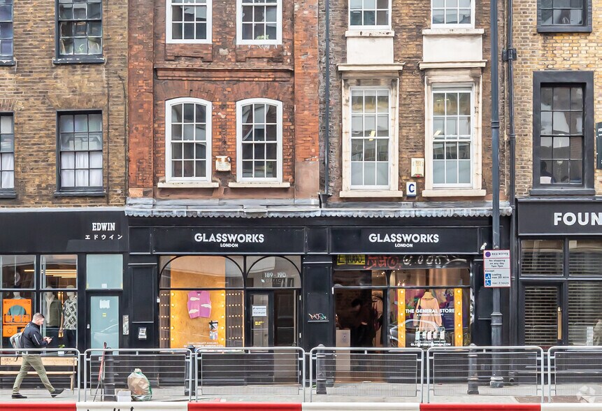 189-190 Shoreditch High St, Londres à louer - Photo de l’immeuble – Image 2 sur 8