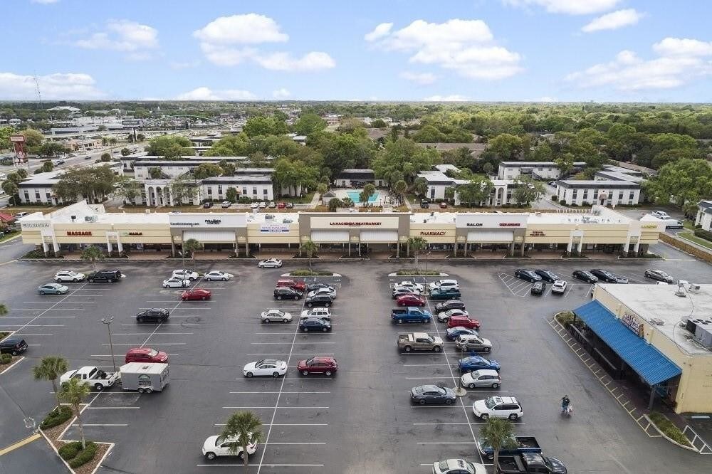 3090 Aloma Ave, Winter Park, FL à louer Photo principale– Image 1 sur 4