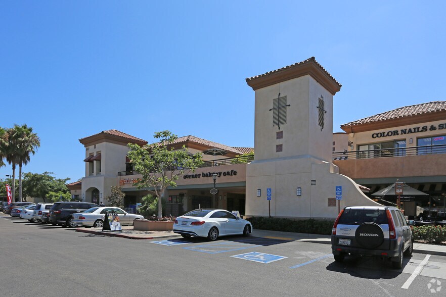 5617 Paseo Del Norte, Carlsbad, CA à vendre - Photo de l’immeuble – Image 3 sur 9