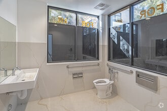 1175 Swallow Ln, Simi Valley, CA à louer Photo intérieure– Image 2 sur 14