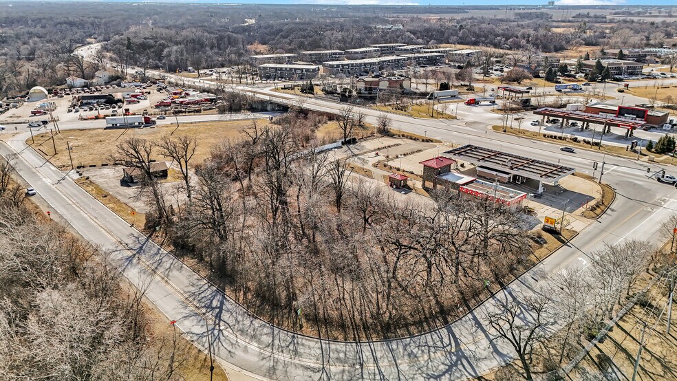 1350 Sarana Ave, West Chicago, IL à vendre - Autre – Image 3 sur 7