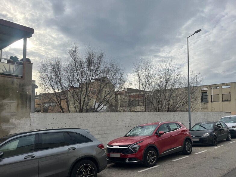 Terrain dans Sabadell, Barcelona à vendre - Photo de l’immeuble – Image 3 sur 10