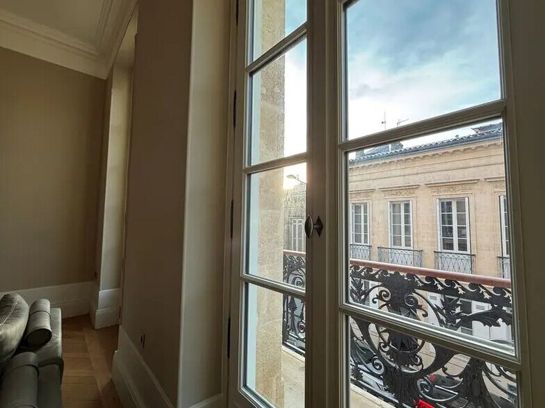 Bureau dans Bordeaux à louer - Photo intérieure – Image 3 sur 4