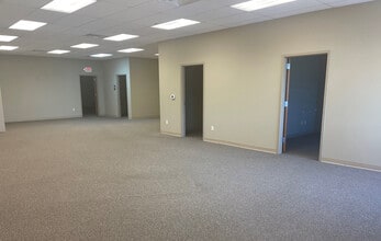 4125 Terminal Dr, McFarland, WI à louer Photo intérieure– Image 2 sur 3