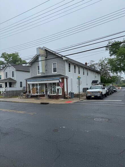 307 Branchport Ave, Long Branch, NJ à vendre - Photo de l’immeuble – Image 1 sur 9