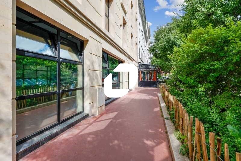 Bureau dans Levallois-Perret à louer - Photo de l’immeuble – Image 2 sur 16