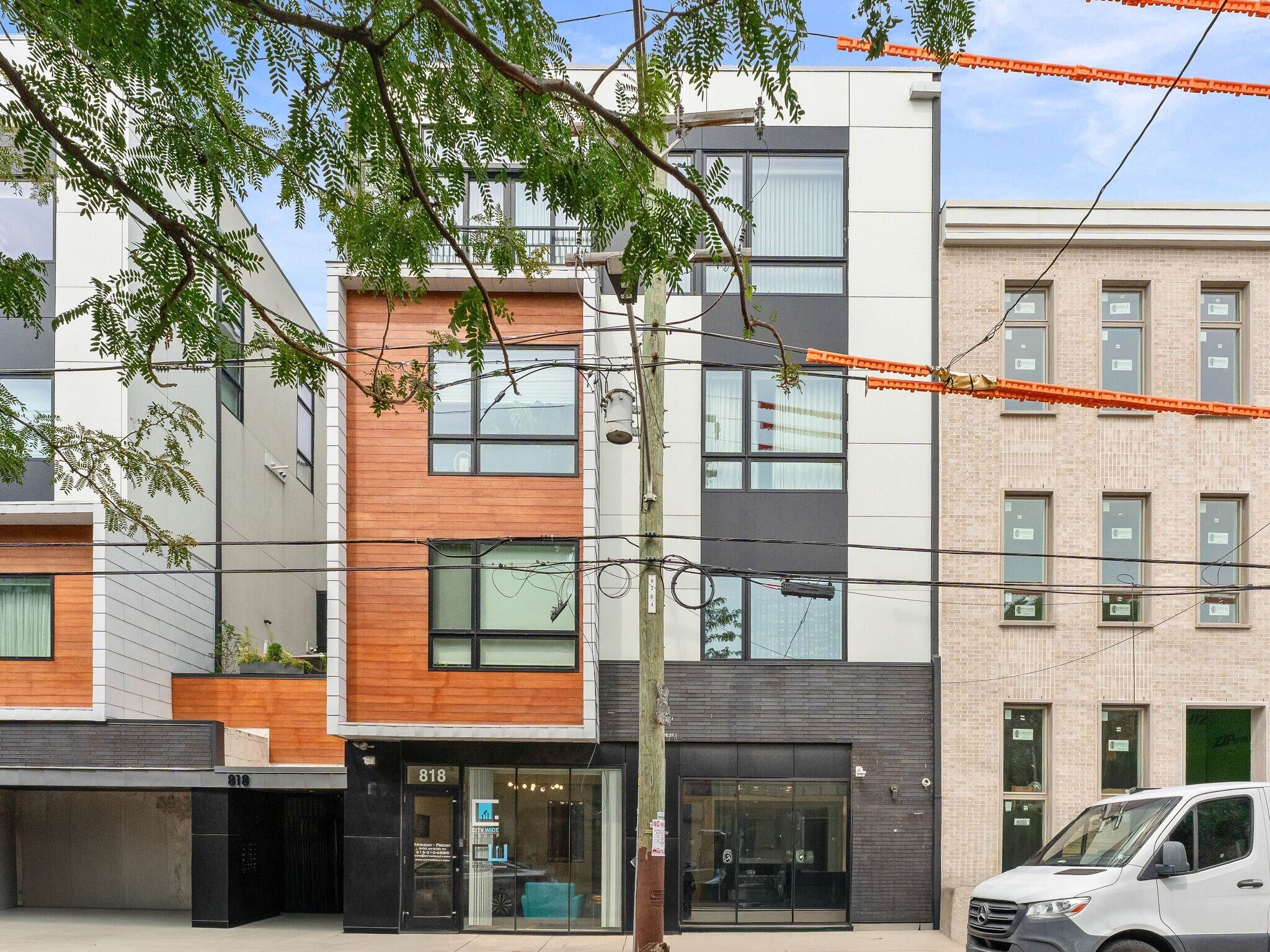 818 N 4th St, Philadelphia, PA à louer Photo principale– Image 1 sur 26