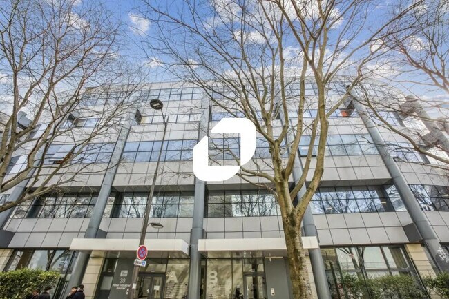 Plus de détails pour Industriel/Logistique à louer