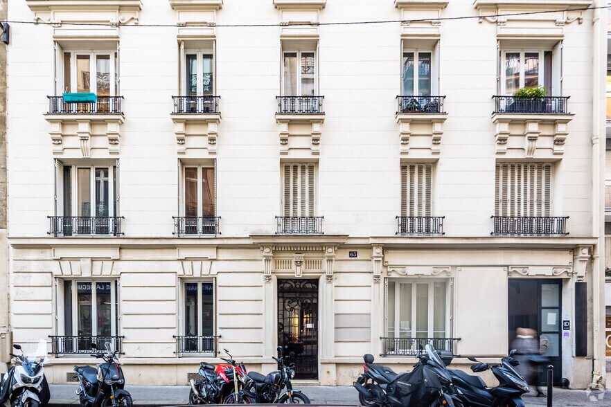 Bureau dans Paris à louer - Photo de l’immeuble – Image 2 sur 4