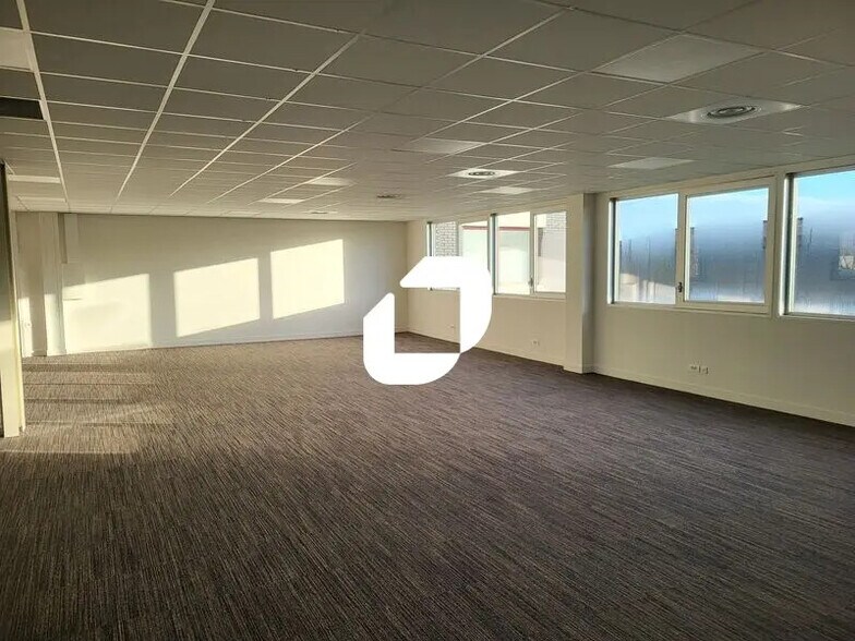 Industriel/Logistique dans Mérignac à louer - Photo intérieure – Image 2 sur 10