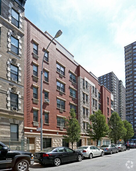 201 W 148th St, New York, NY à louer - Photo de l’immeuble – Image 2 sur 4