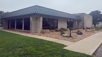 Plus de détails pour 3401 Pine St, Higginsville, MO - Bureau à vendre