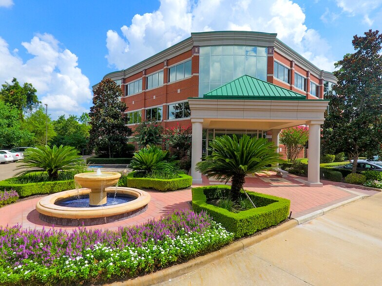 9400 Grogans Mill Rd, The Woodlands, TX à louer - Photo principale – Image 1 sur 2