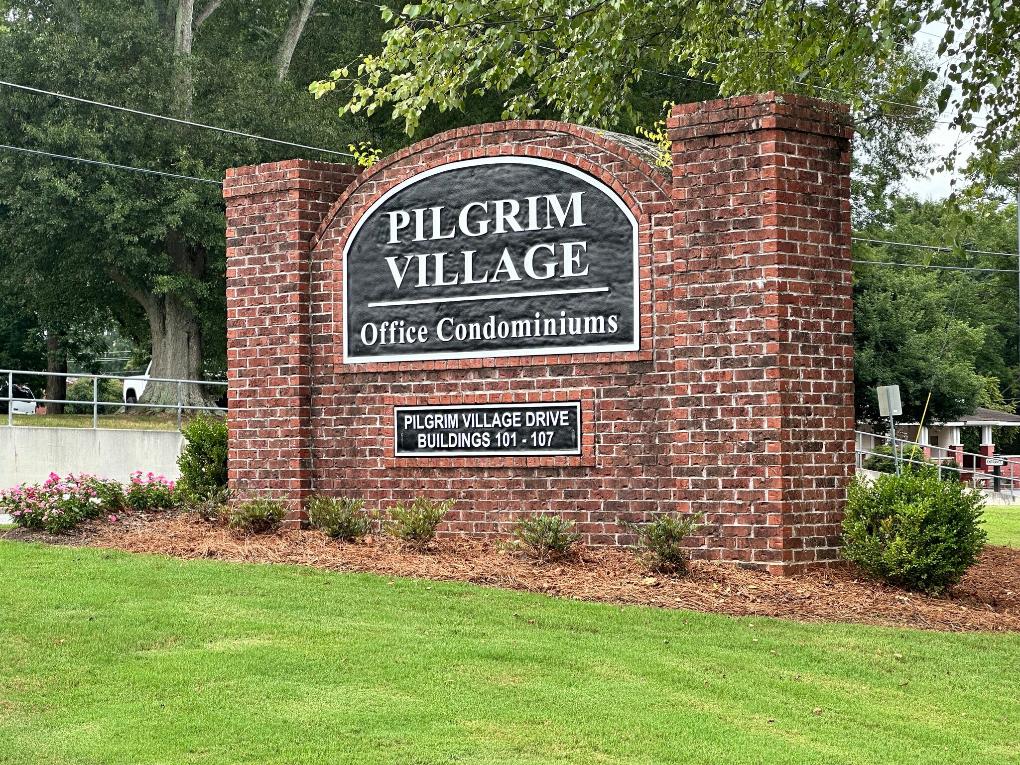 106 Pilgrim Village Dr, Cumming, GA à louer Autre– Image 1 sur 15
