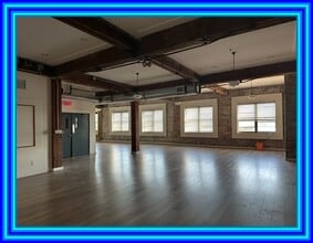 613 Front St, New Westminster, BC à louer Photo intérieure– Image 1 sur 7