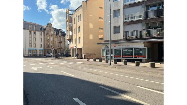 Plus de détails pour 103 Rue De Pont-A-Mousson, Montigny-lès-Metz - Local commercial à vendre