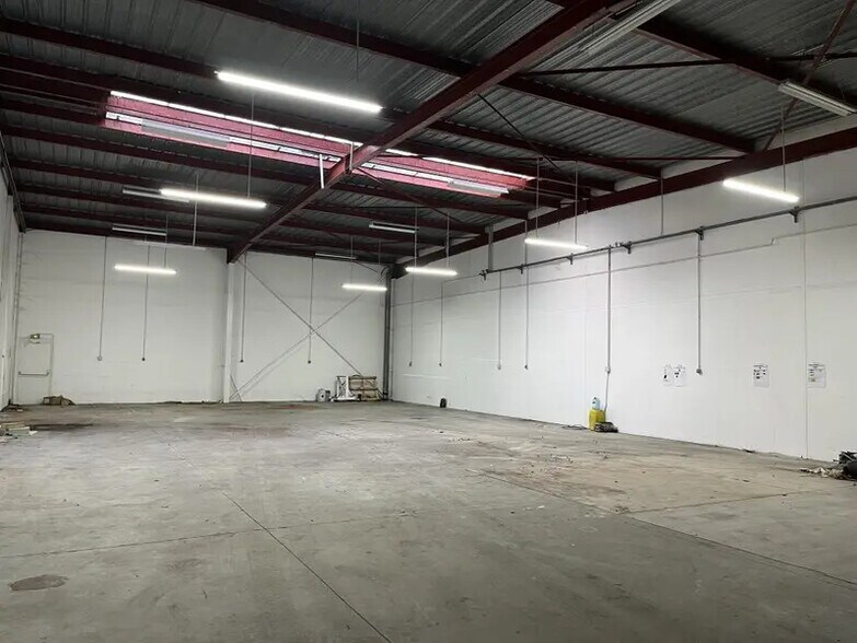 240 Rue Helene Boucher, Buc à louer - Photo intérieure – Image 2 sur 10