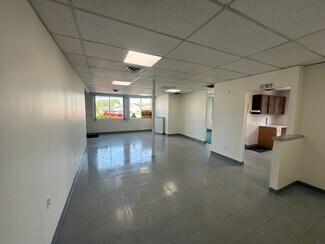Plus de détails pour 2827 Transit Rd, Elma, NY - Local commercial à louer