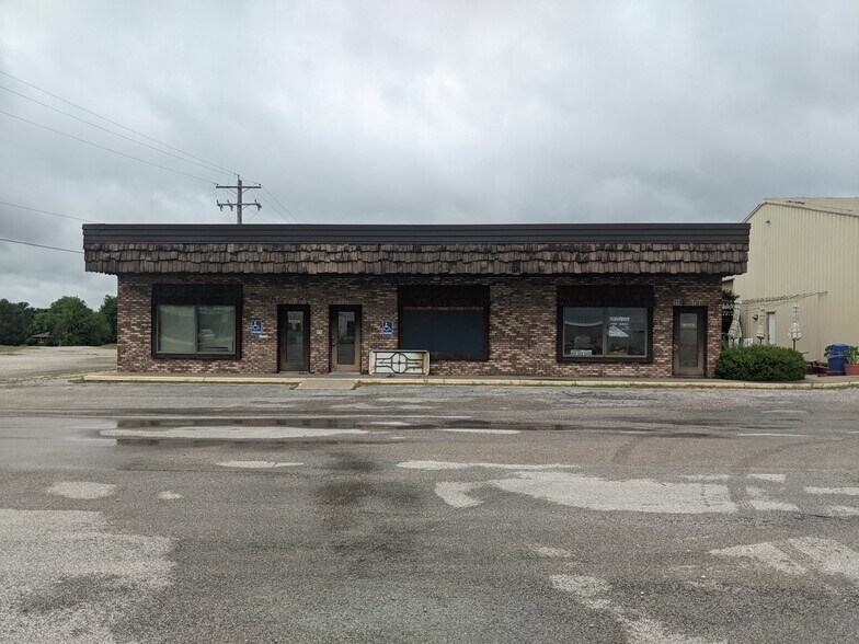 1601 N Market St, Sparta, IL à vendre - Photo principale – Image 1 sur 13
