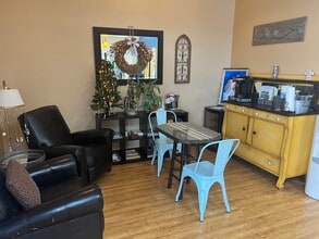 2108-2126 Bryan Valley Commercial Dr, O'Fallon, MO à vendre Photo intérieure– Image 2 sur 4