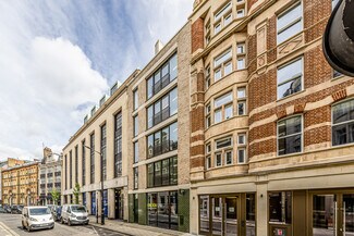 Plus de détails pour 18 Wells St, Londres - Bureau à louer