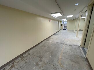 Plus de détails pour 3409 45th St, Long Island City, NY - Bureau/Local commercial à louer