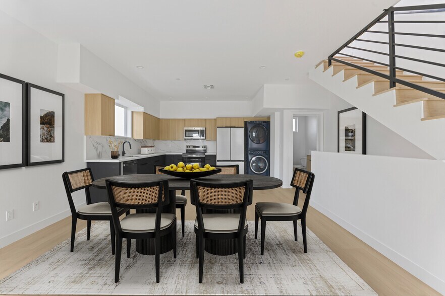 4513 Rosewood Ave, Los Angeles, CA à vendre - Photo de l’immeuble – Image 2 sur 16