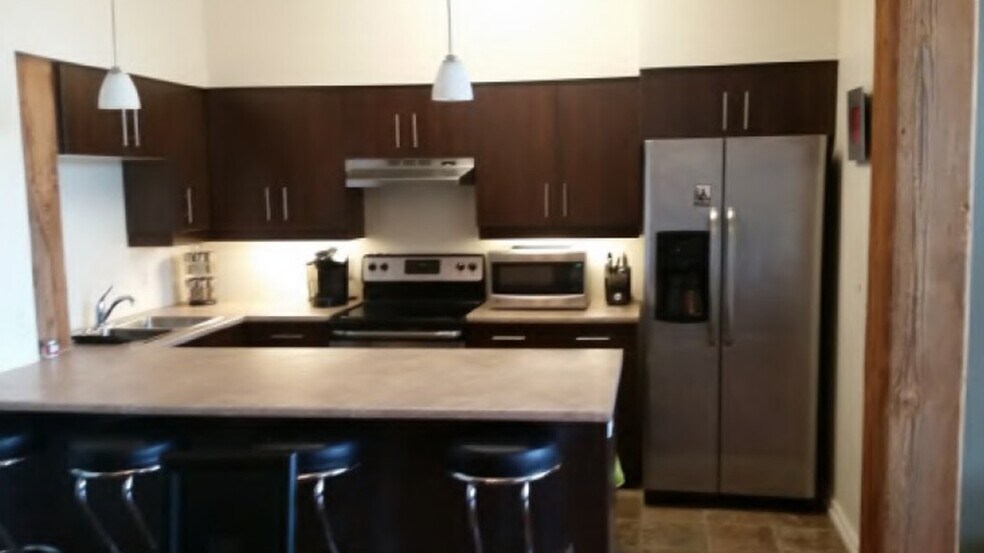 128 James Av, Winnipeg, MB à vendre - Photo de l’immeuble – Image 3 sur 5