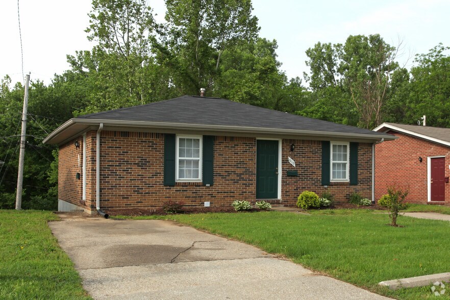 600-638 Francis Ave, Clarksville, IN à vendre - Photo de l’immeuble – Image 2 sur 11