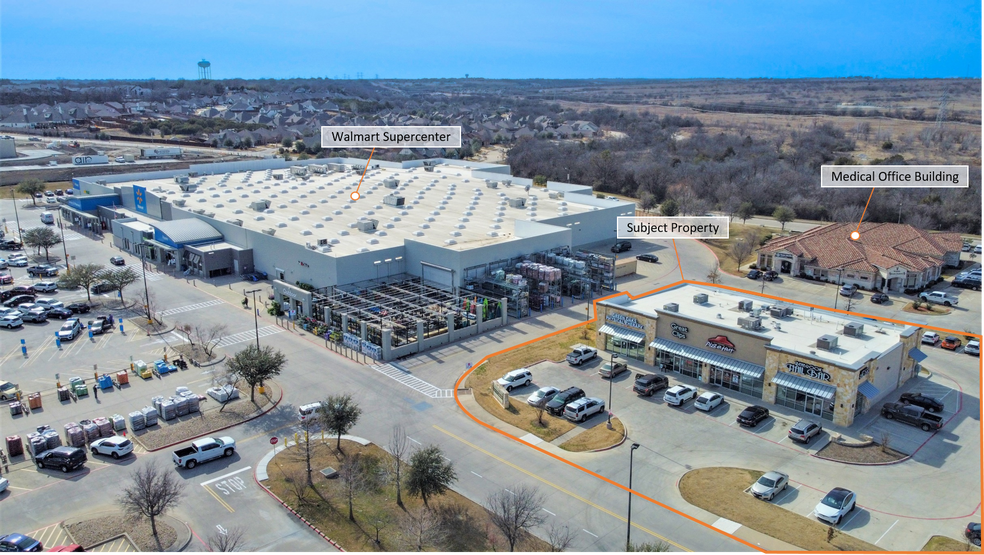 344-350 Mercedes St, Benbrook, TX à louer - Photo de l’immeuble – Image 3 sur 6