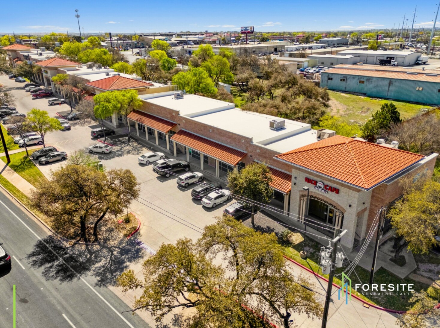 11220 N Lamar Blvd, Austin, TX à vendre Photo de l’immeuble– Image 1 sur 5
