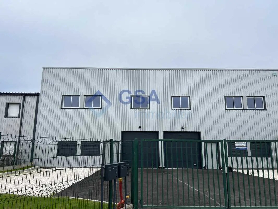 Local d’activités dans Pringy à louer Photo de l’immeuble– Image 1 sur 6