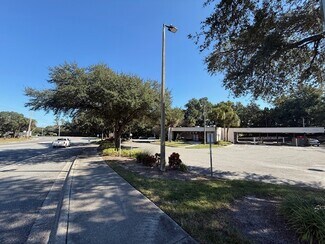 Plus de détails pour 555 S Hunt Club Blvd, Apopka, FL - Local commercial à louer