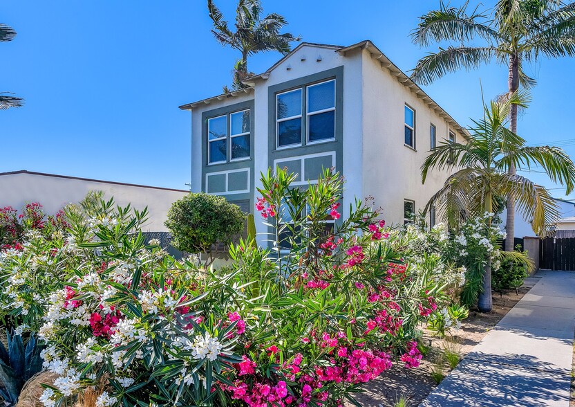 2363 Torrance Blvd, Torrance, CA à vendre - Photo principale – Image 1 sur 46