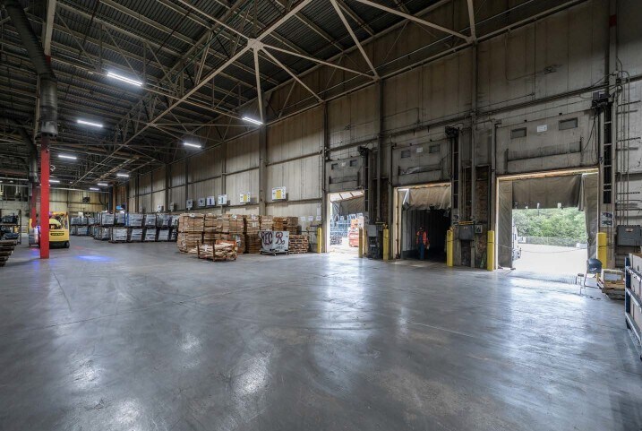 77 Excellence Way, Vonore, TN à vendre - Photo de l’immeuble – Image 2 sur 9