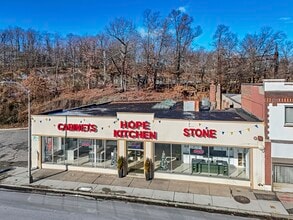 831 Main St, New Rochelle, NY à louer Photo intérieure– Image 2 sur 3