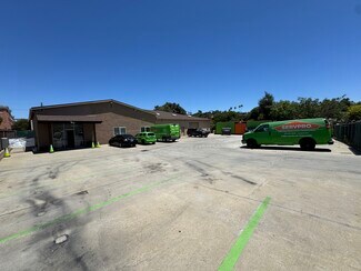 Plus de détails pour 215 W Ash St, Fallbrook, CA - Local d'activités à louer