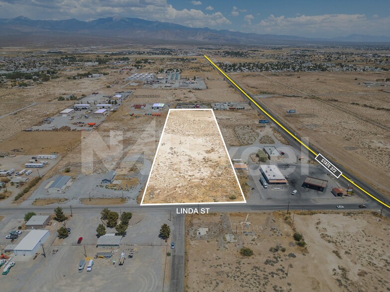 901 S Linda St, Pahrump, NV à vendre - Aérien – Image 1 sur 7