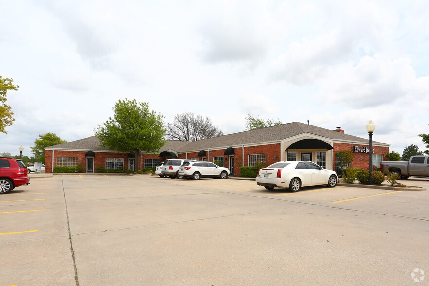 9300 S Pennsylvania Ave, Oklahoma City, OK à louer - Photo principale – Image 3 sur 10