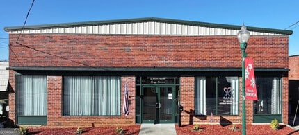 11 N Sage St, Toccoa, GA à louer Photo intérieure– Image 2 sur 6