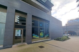 Plus de détails pour 217 Chapel St, Salford - Local d'activités à louer